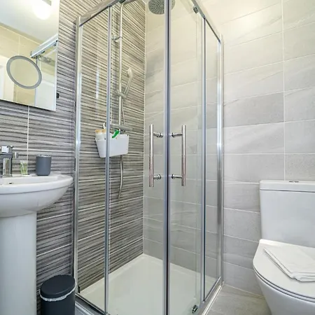 Five Ferns House Westport