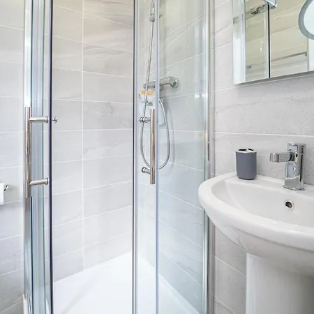 Five Ferns House 4* Westport