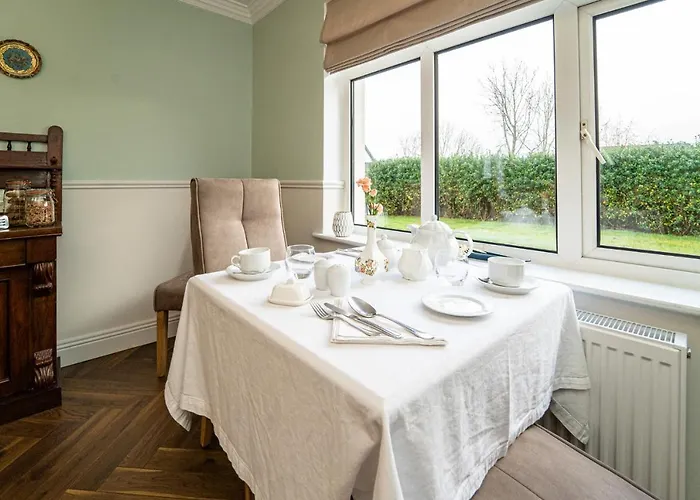 Five Ferns House Отель типа 