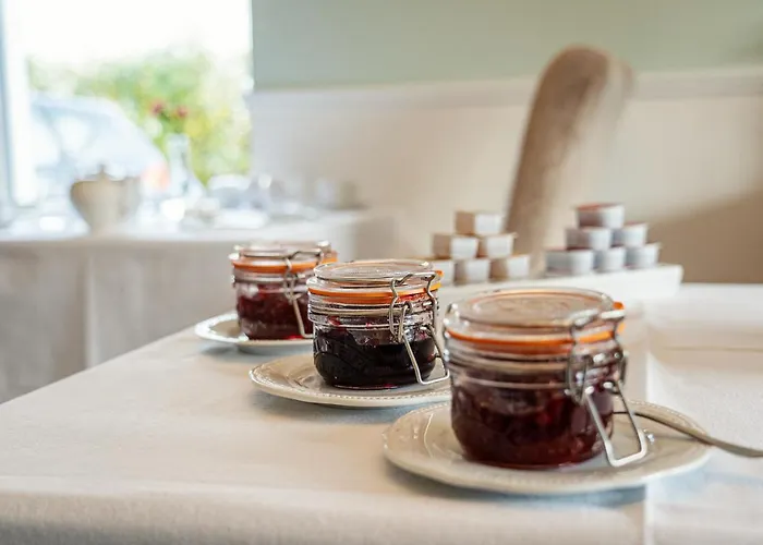 Five Ferns House Отель типа 