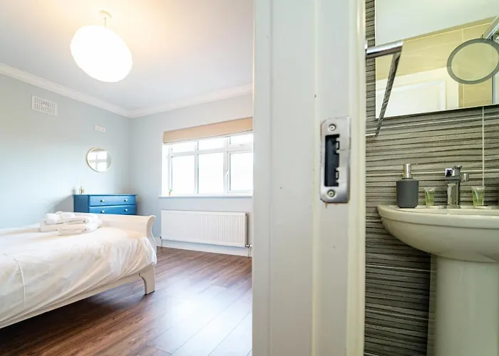 Five Ferns House Отель типа 