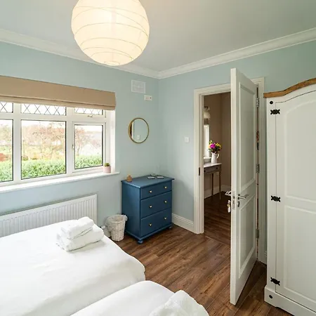 Five Ferns House *