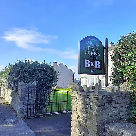 Five Ferns House Bed and breakfast