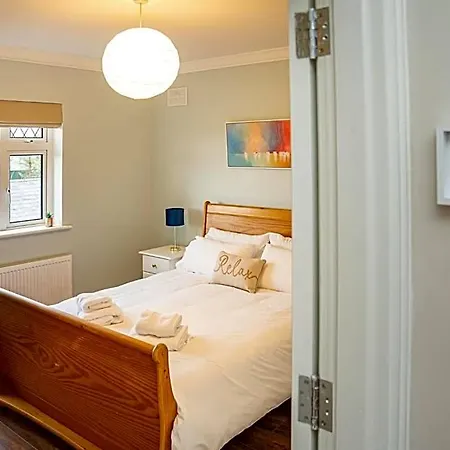 Five Ferns House 4*