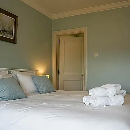 Five Ferns House Westport