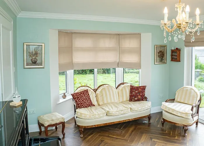 فندق مبيت وإفطار Five Ferns House 4*