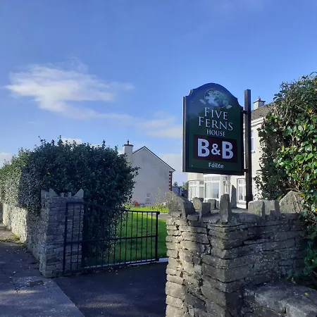 Five Ferns House Couette-café