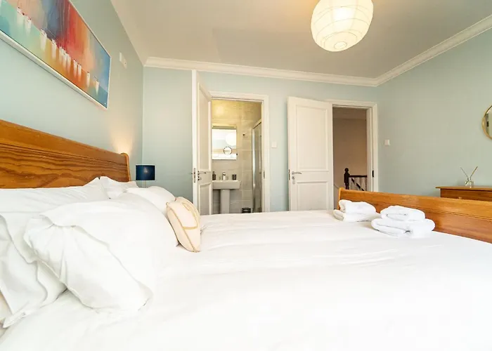 住宿加早餐酒店 Five Ferns House